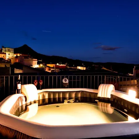 Antica 4*