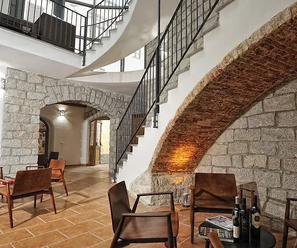 Antica Szálloda Loceri